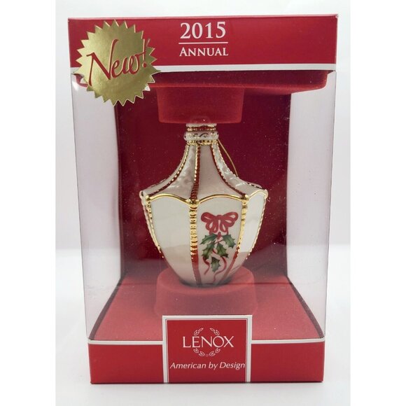 Lenox 2015 Annual Holiday Ornament Holly Berries Gold Accents Gift Christmas
